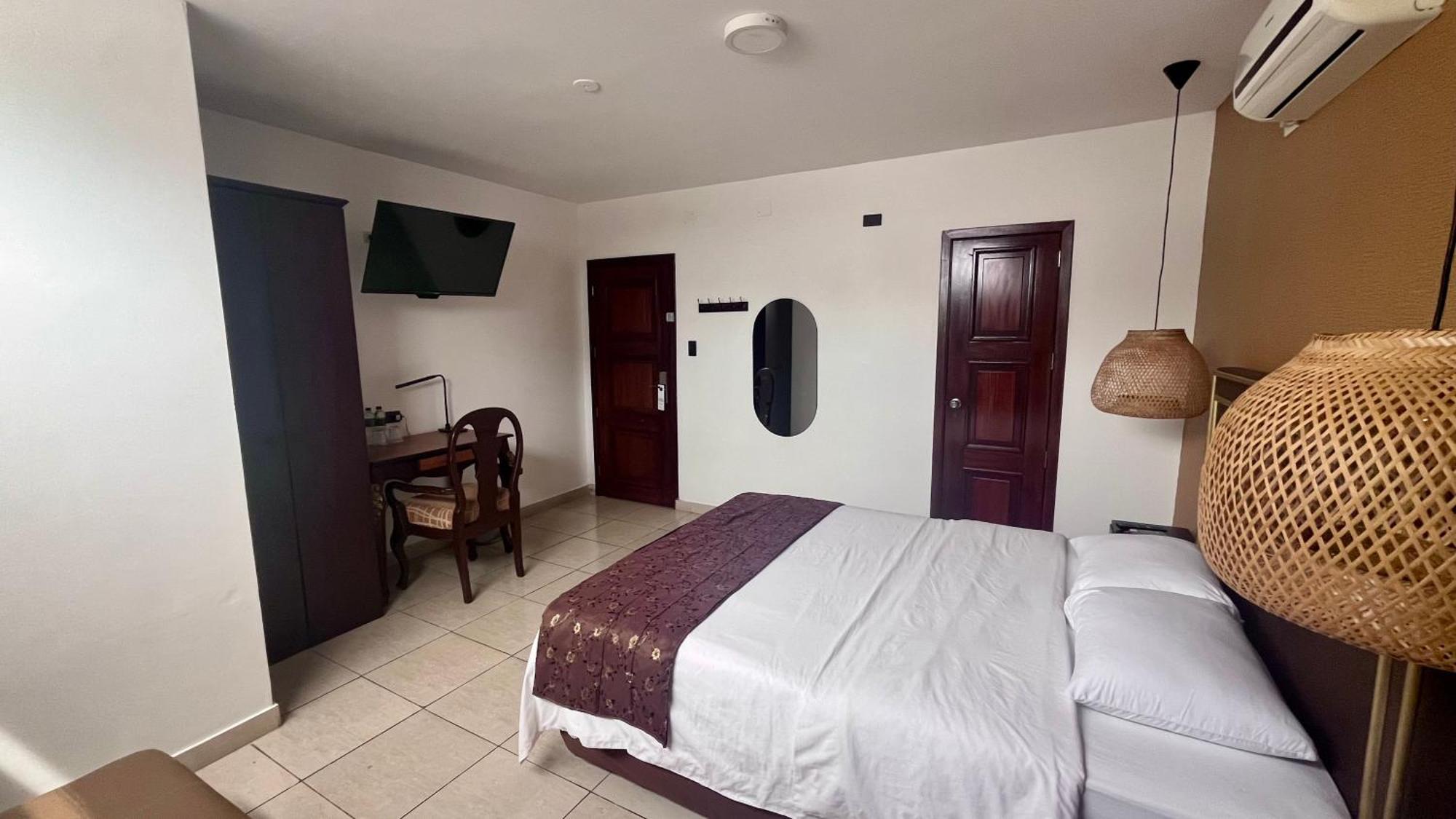 Hotel Patrimonial By Greenfield Guayaquil Ngoại thất bức ảnh